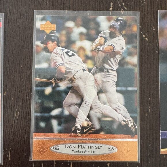 Don Mattingly 12 Card Lot NM  New York Yankees AL MVP Gold Glove All Star - Picture 7 of 12